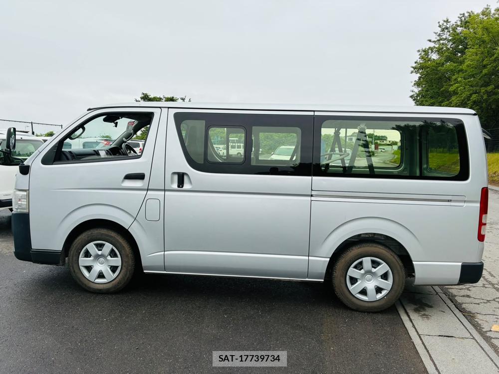 Toyota HIACE VAN 2020 7335628-1