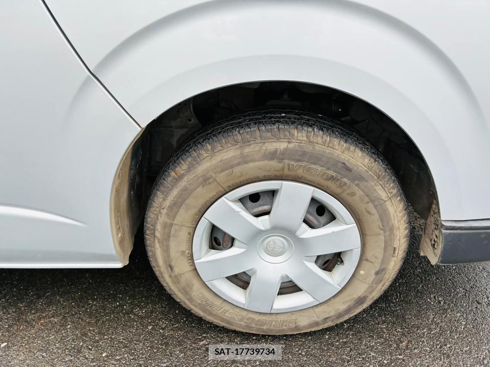 Toyota HIACE VAN 2020 7335628-27