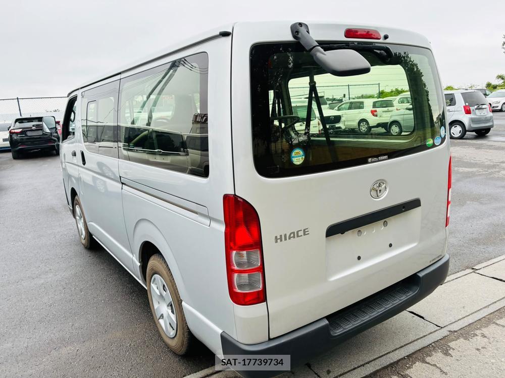 Toyota HIACE VAN 2020 7335628-2