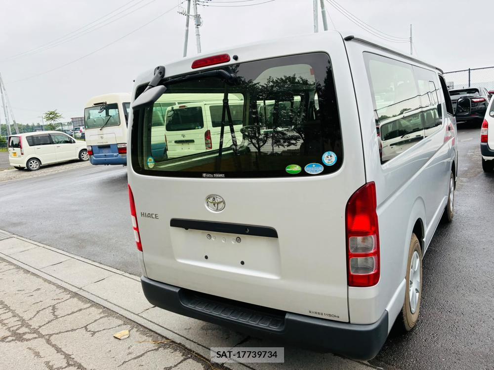 Toyota HIACE VAN 2020 7335628-4