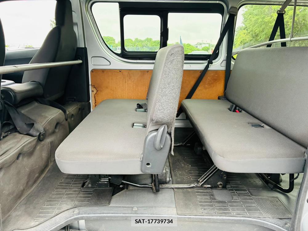 Toyota HIACE VAN 2020 7335628-8