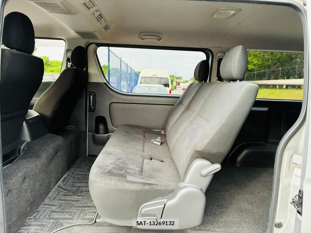 Toyota HIACE VAN 2020 7269295-9