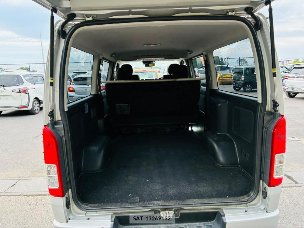 Toyota HIACE VAN 2020 7269295-25