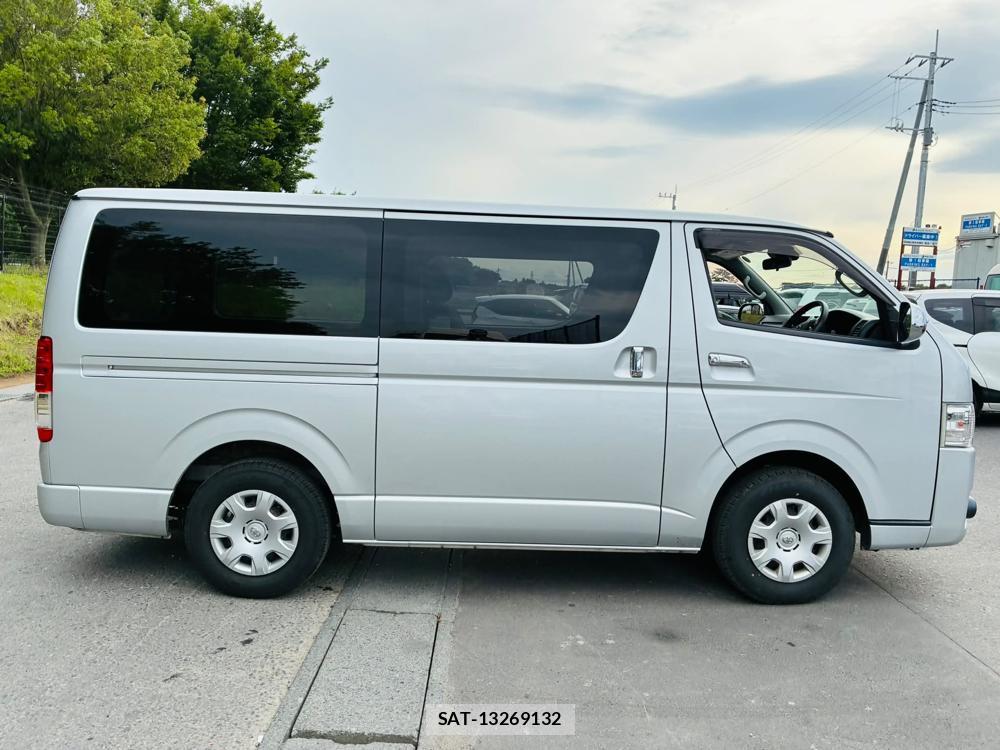 Toyota HIACE VAN 2020 7269295-5