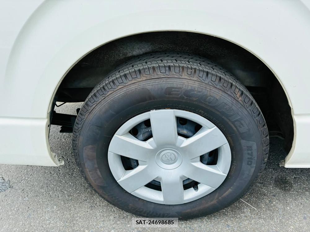 Toyota HIACE VAN 2019 7335630-26