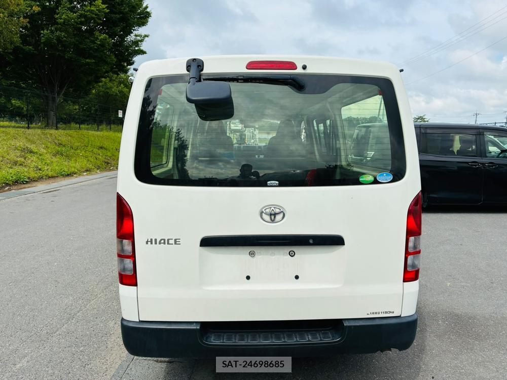 Toyota HIACE VAN 2019 7335630-3