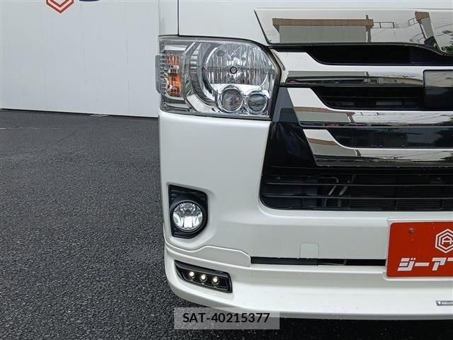 Toyota HIACE VAN 2020-01 7616908-10