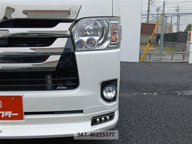 Toyota HIACE VAN 2020-01 7616908-12