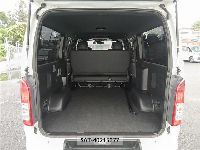 Toyota HIACE VAN 2020-01 7616908-29