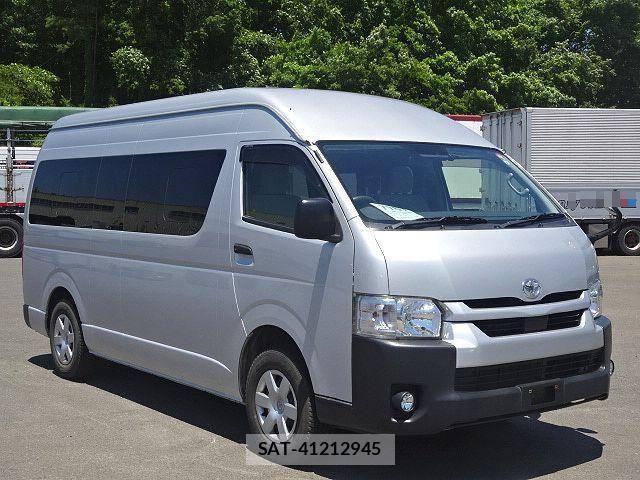 Toyota HIACE VAN 2021-06 7616906-2