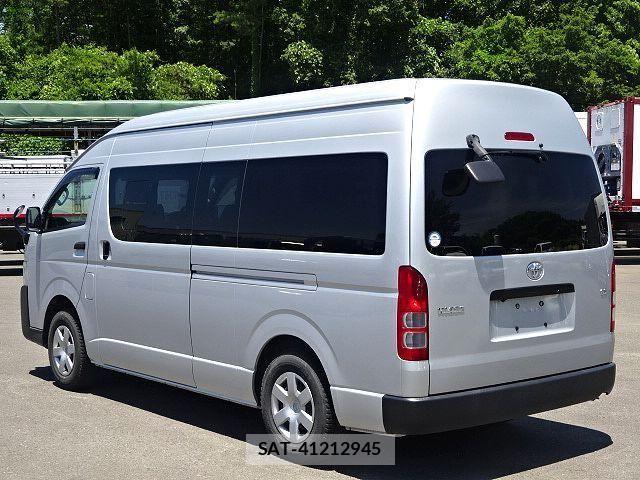 Toyota HIACE VAN 2021-06 7616906-5