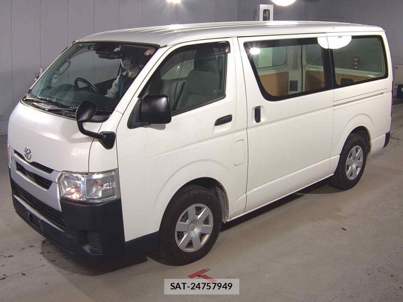 Toyota HIACE VAN 2020-11 7613288-3