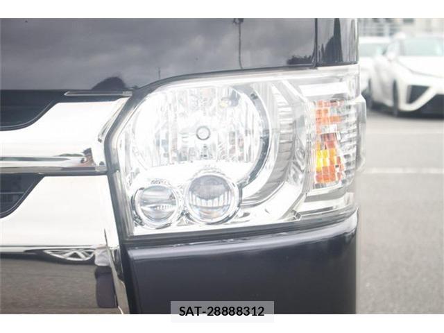 Toyota HIACE VAN 2018-02 7616907-14