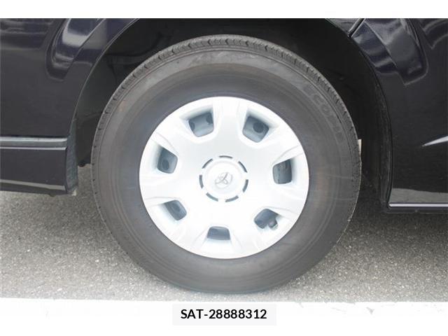 Toyota HIACE VAN 2018-02 7616907-21