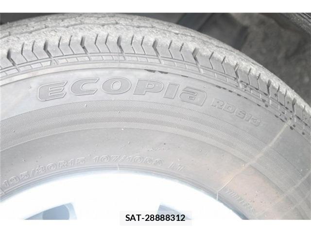 Toyota HIACE VAN 2018-02 7616907-24