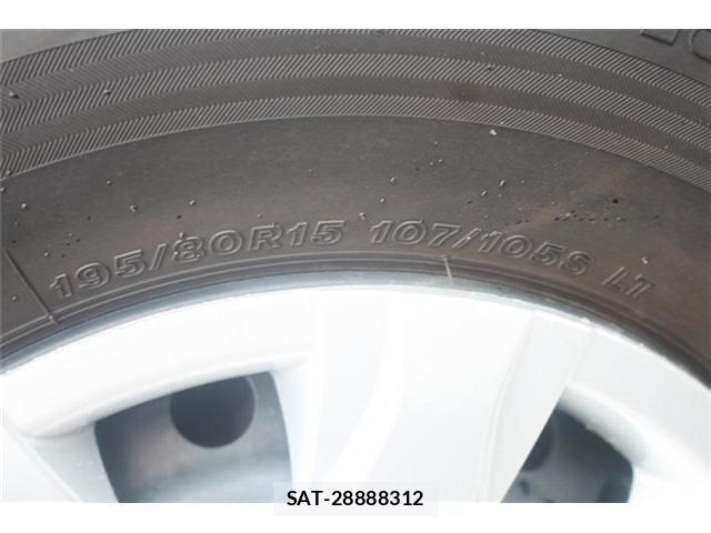 Toyota HIACE VAN 2018-02 7616907-25