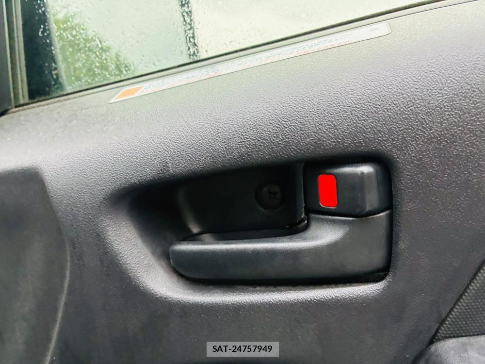 Toyota HIACE VAN 2020-11 7613288-20