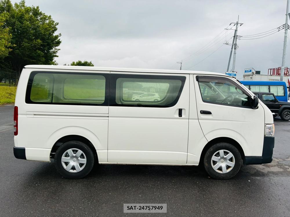 Toyota HIACE VAN 2020-11 7613288-5