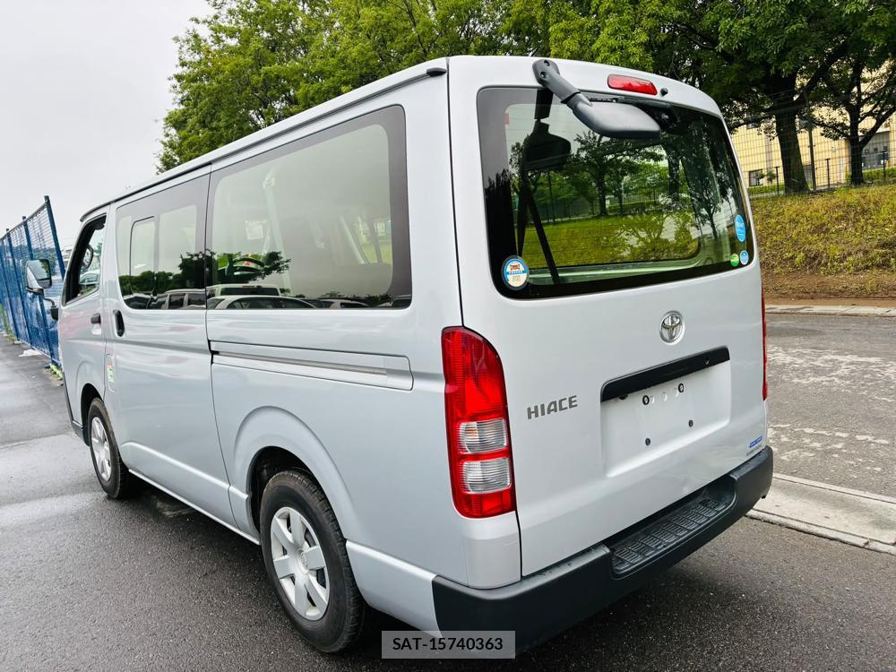 Toyota HIACE VAN 2019-07 7471407-2