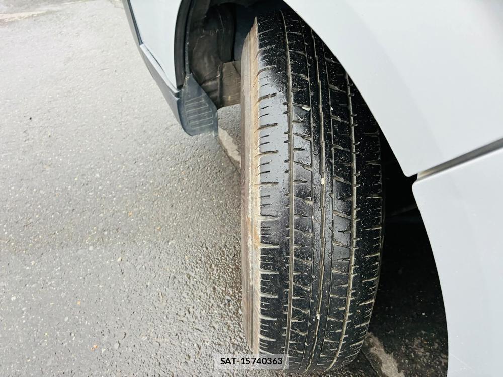 Toyota HIACE VAN 2019-07 7471407-30