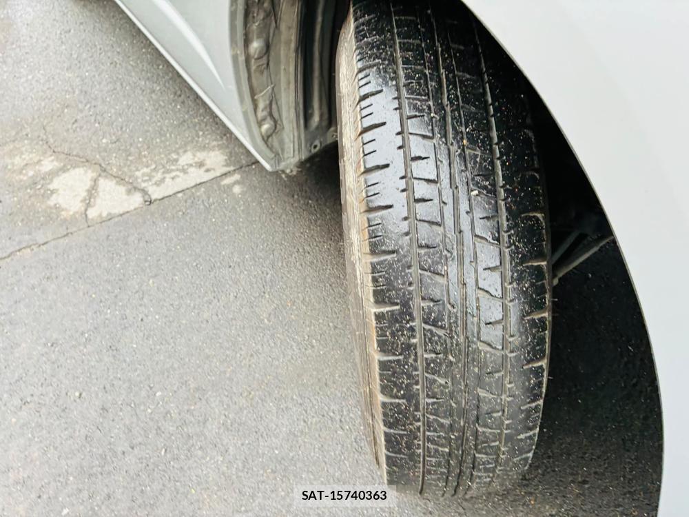 Toyota HIACE VAN 2019-07 7471407-31