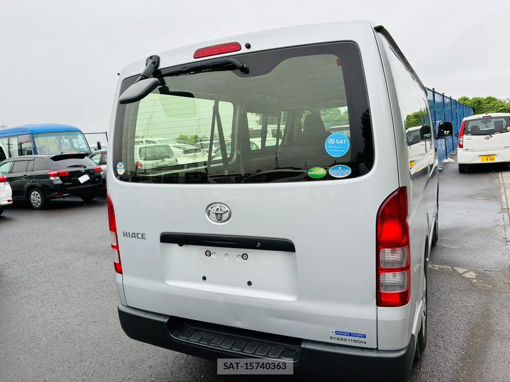 Toyota HIACE VAN 2019-07 7471407-4