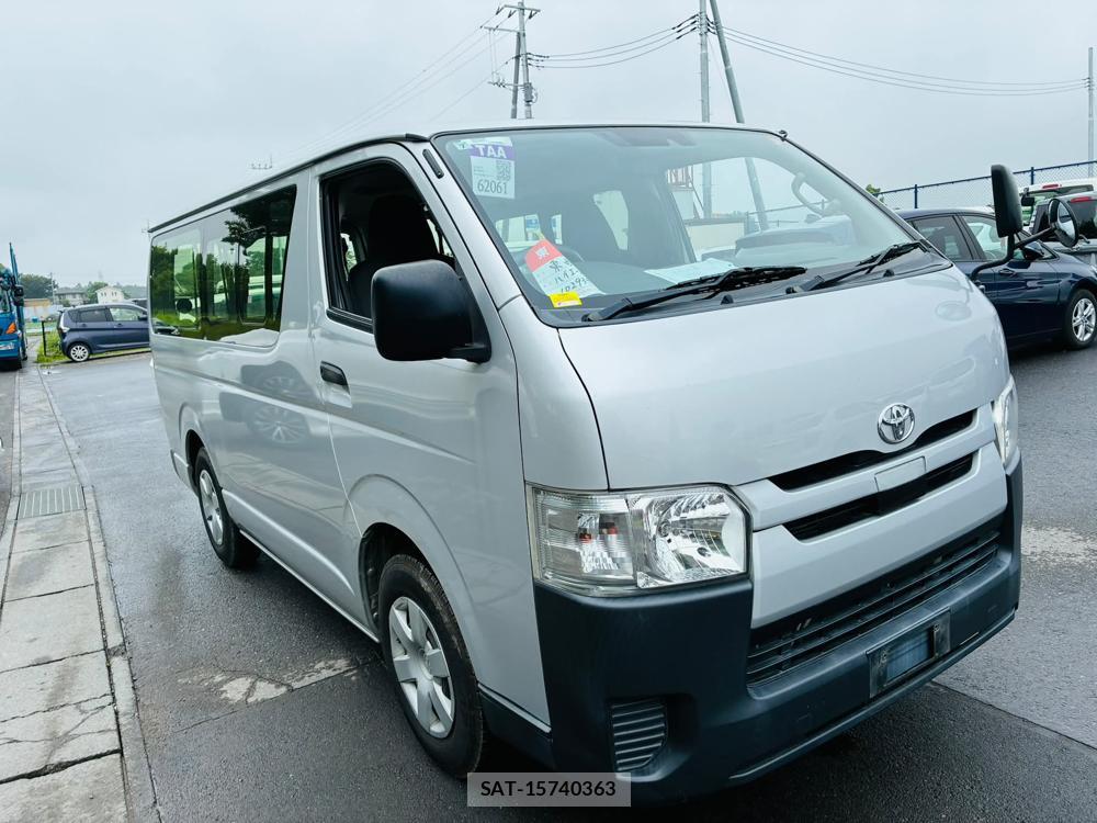 Toyota HIACE VAN 2019-07 7471407-6