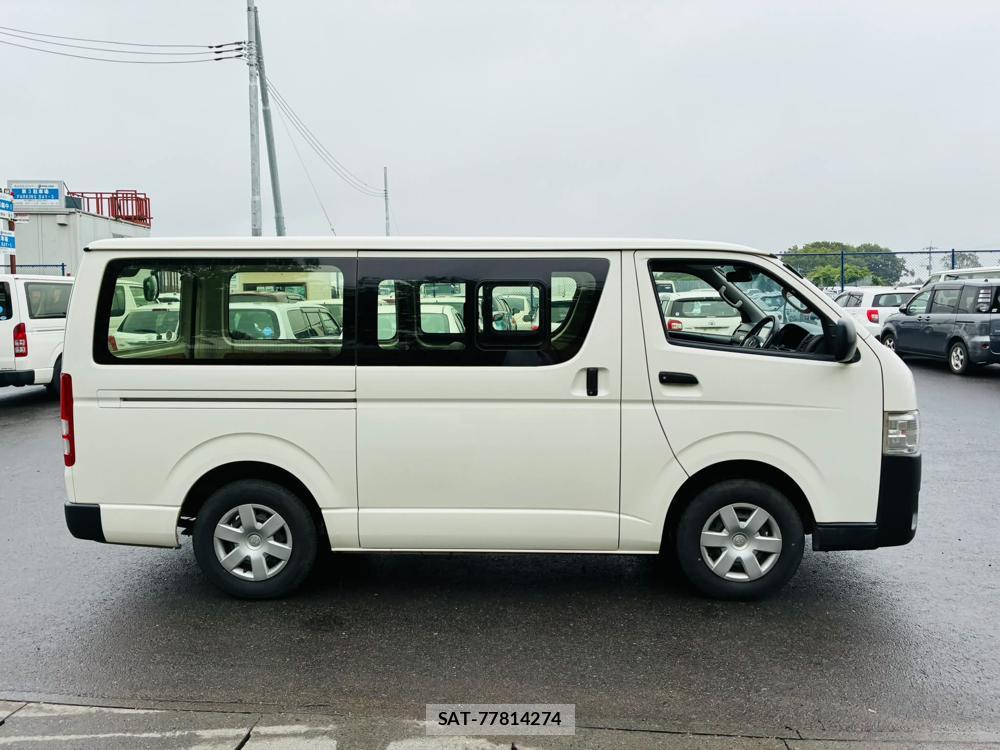 Toyota HIACE VAN 2019-03 7471408-5