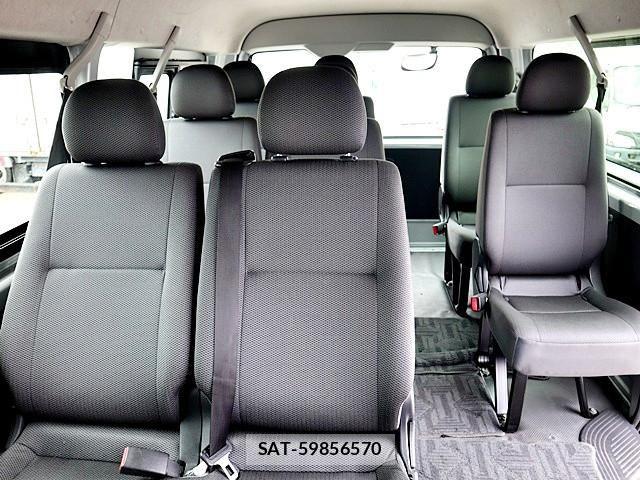 Toyota HIACE VAN 2023-07 7723865-14