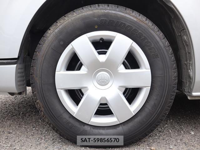 Toyota HIACE VAN 2023-07 7723865-25