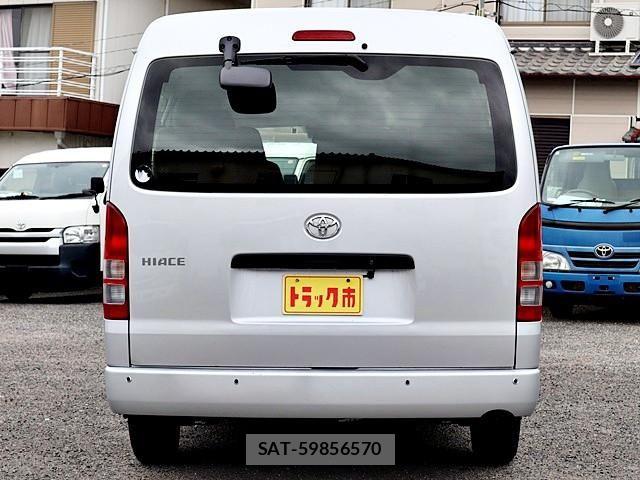 Toyota HIACE VAN 2023-07 7723865-5
