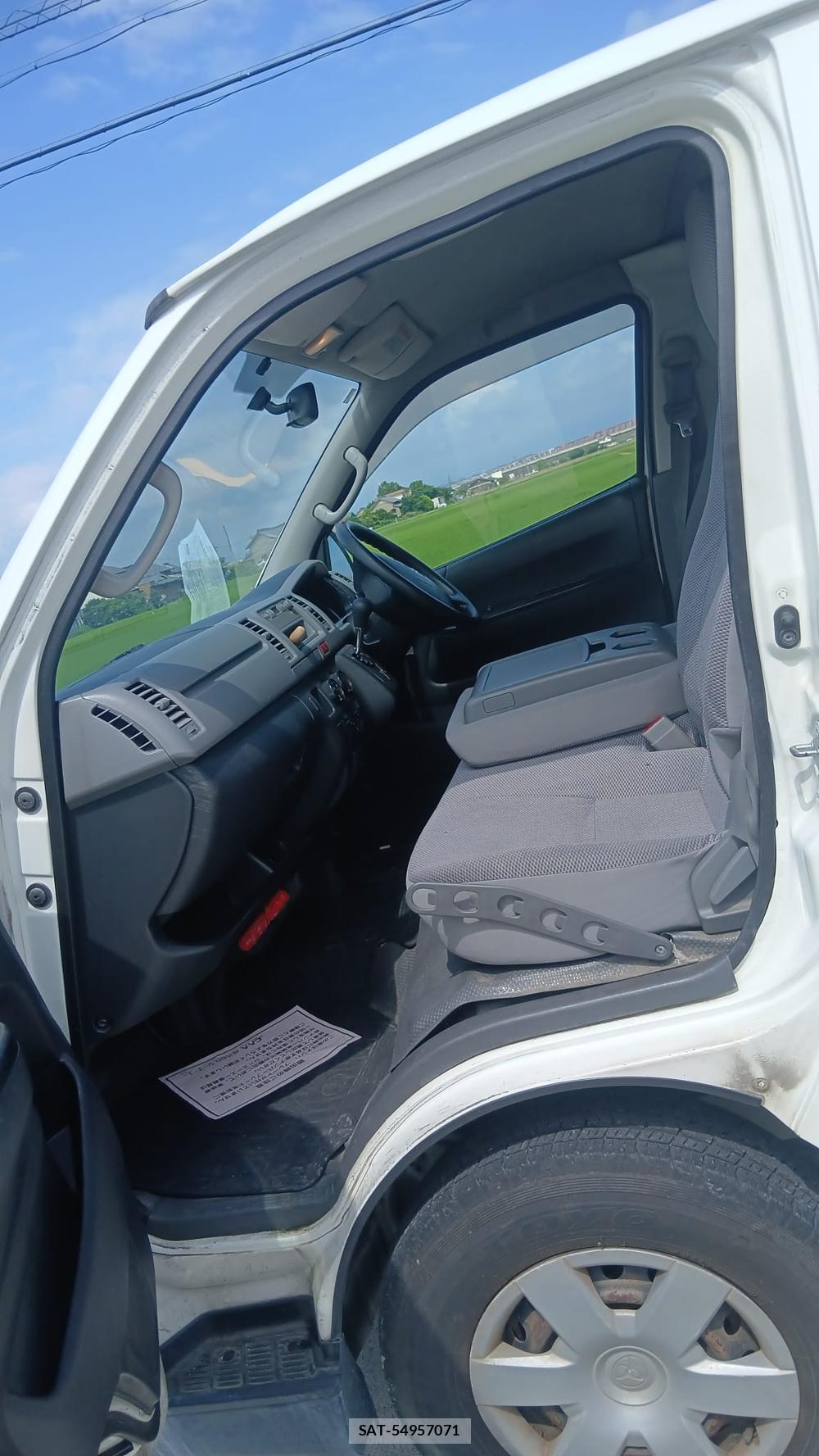 Toyota HIACE VAN 2010 7230116-12