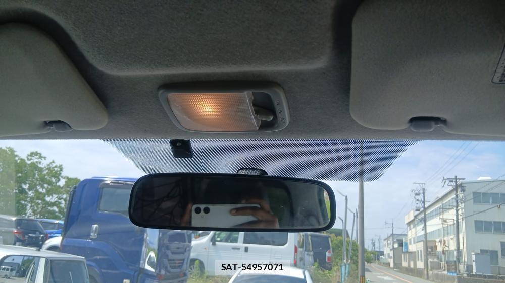 Toyota HIACE VAN 2010 7230116-23