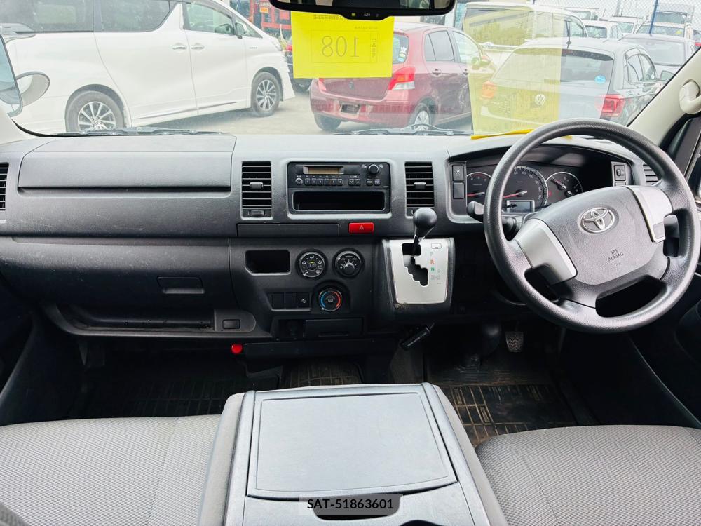Toyota HIACE VAN 2020-05 7840048-12