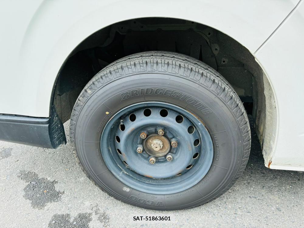 Toyota HIACE VAN 2020-05 7840048-29