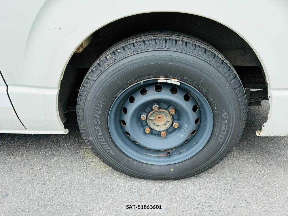 Toyota HIACE VAN 2020-05 7840048-30