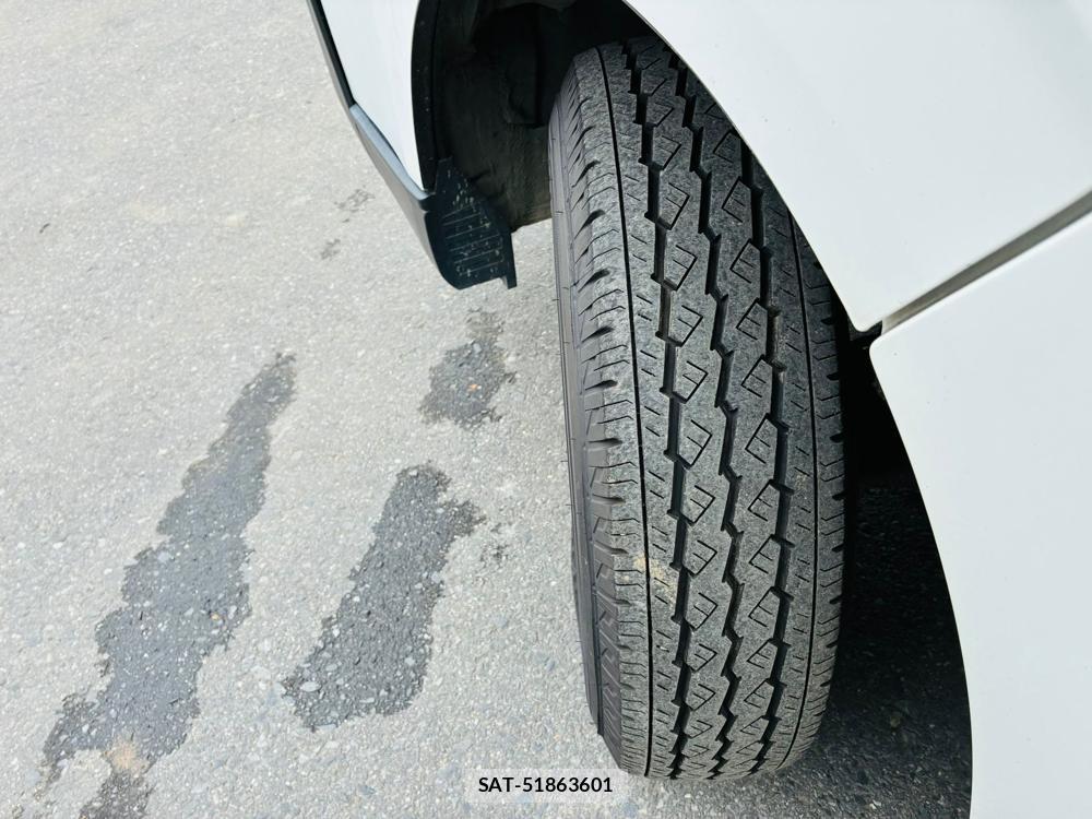 Toyota HIACE VAN 2020-05 7840048-31