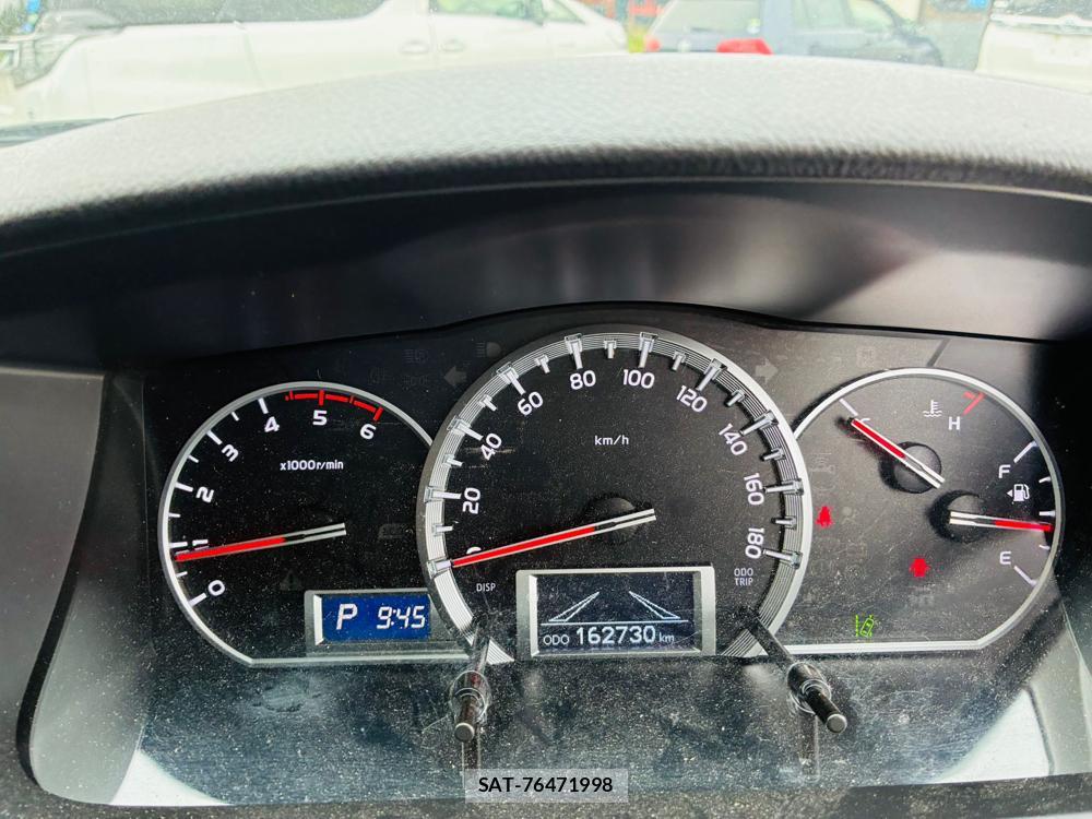 Toyota HIACE VAN 2020-05 7840026-15