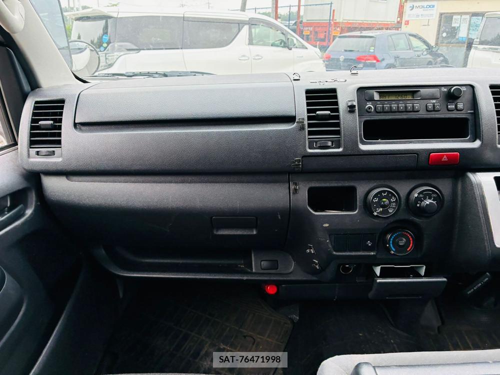 Toyota HIACE VAN 2020-05 7840026-17