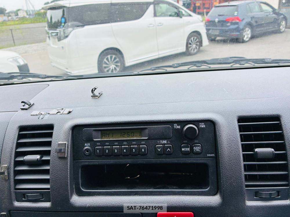 Toyota HIACE VAN 2020-05 7840026-18