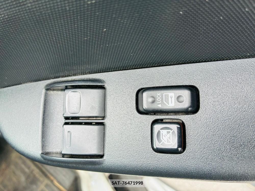 Toyota HIACE VAN 2020-05 7840026-21