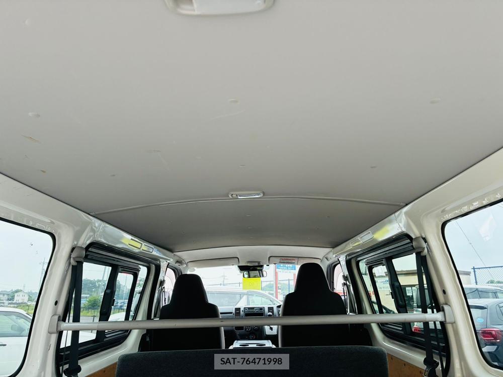 Toyota HIACE VAN 2020-05 7840026-24