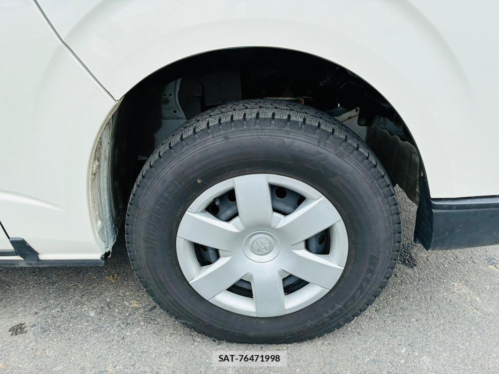Toyota HIACE VAN 2020-05 7840026-28