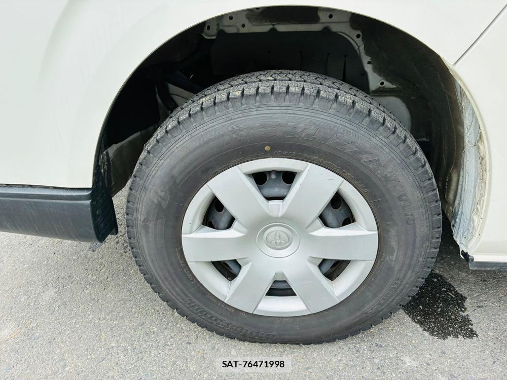 Toyota HIACE VAN 2020-05 7840026-29