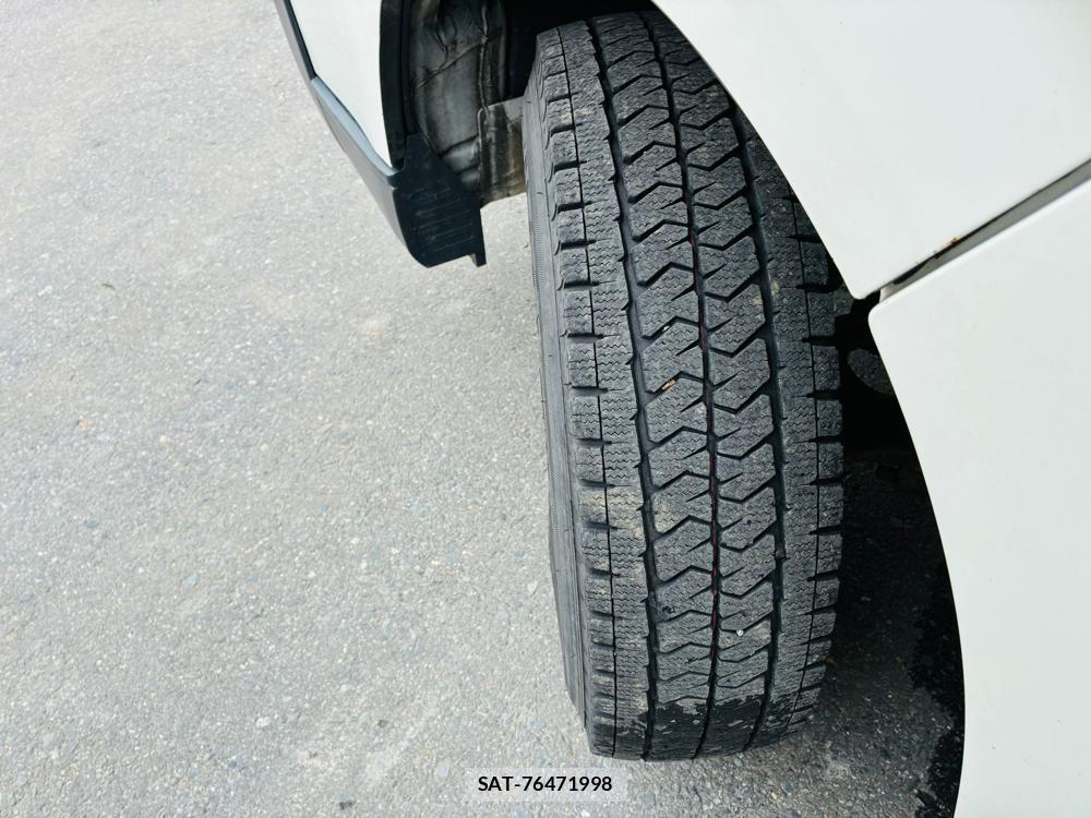 Toyota HIACE VAN 2020-05 7840026-31