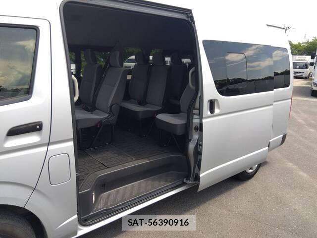 Toyota HIACE VAN 2015-12 7876719-9
