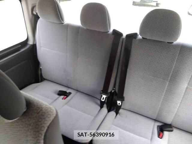 Toyota HIACE VAN 2015-12 7876719-15