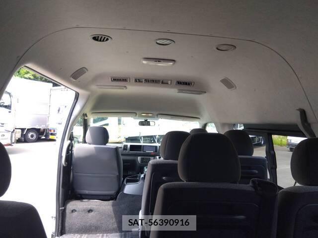 Toyota HIACE VAN 2015-12 7876719-16