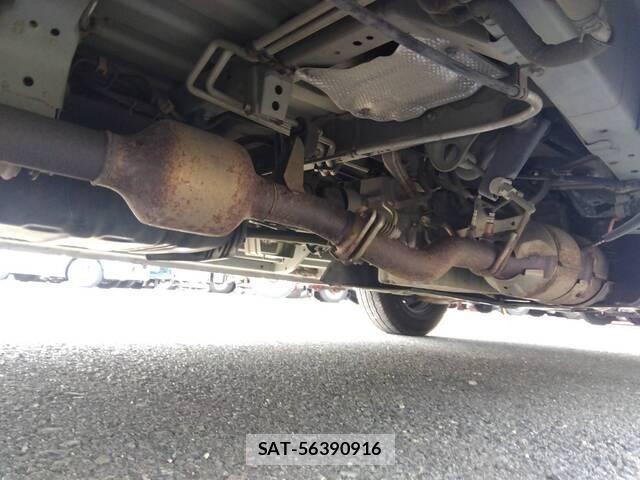 Toyota HIACE VAN 2015-12 7876719-21