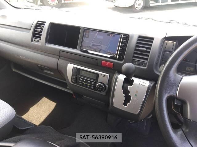 Toyota HIACE VAN 2015-12 7876719-29